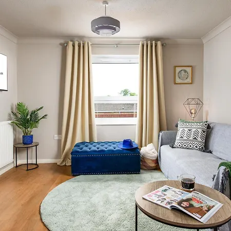 Private 3bed-parking-sleeps5-by Fabaccommodation 別荘 *