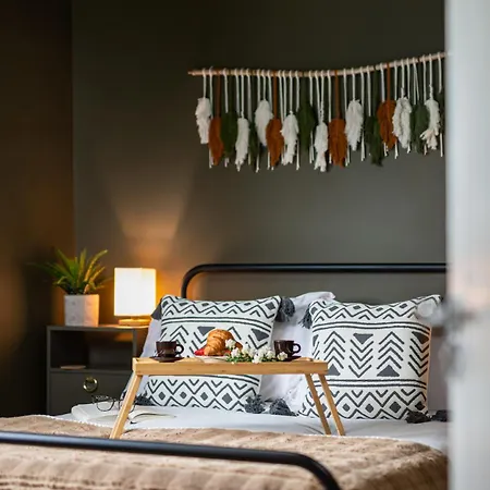 Feriehus Private 3bed-parking-sleeps5-by Fabaccommodation Bristol